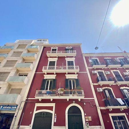 Maison Flores Deluxe Бари Экстерьер фото